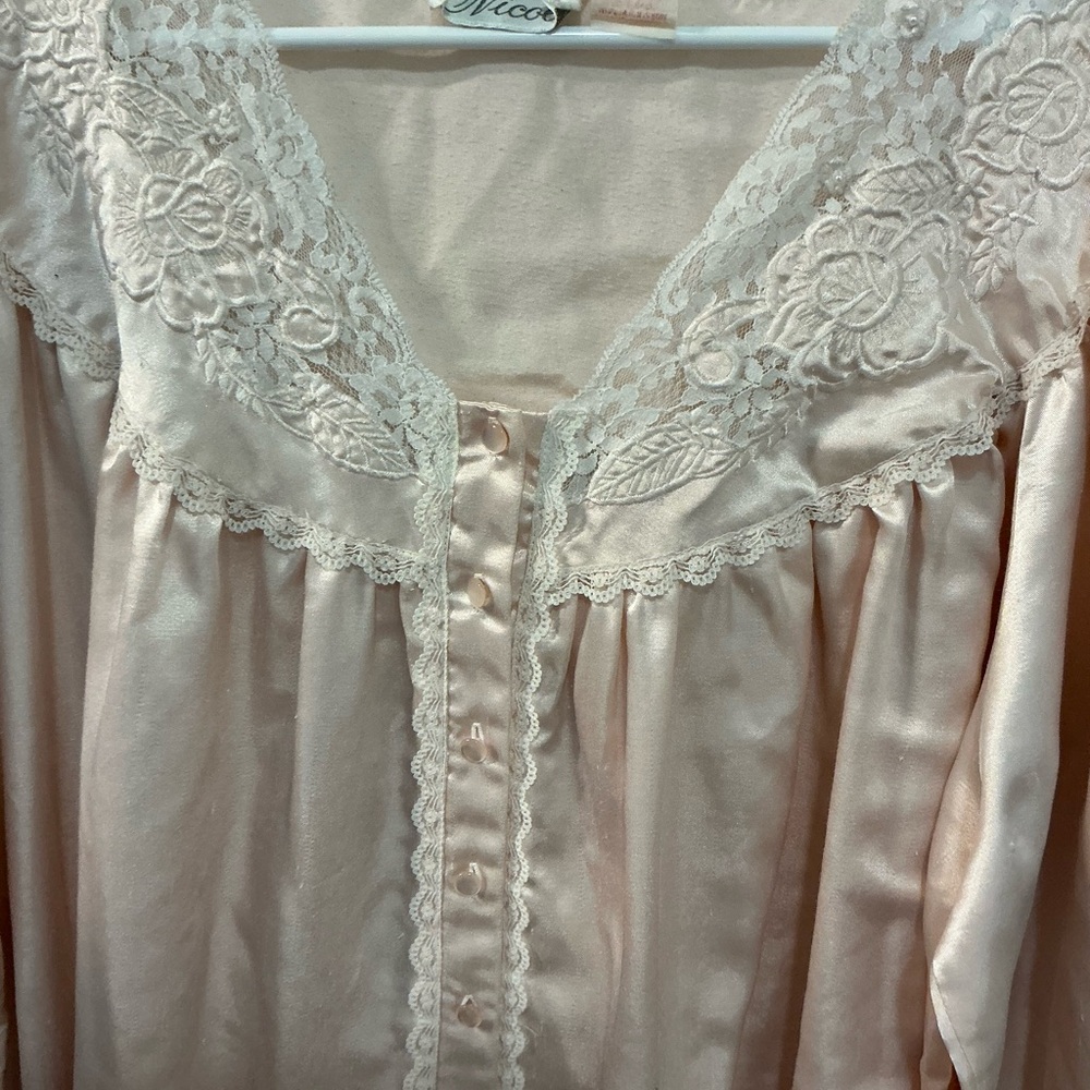 L nightgown